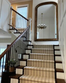 Well these turned out nicely 👀✨ #nailheads #customrunner #stairrunner #details #ruglove  #coeflow #floordecor #okaytostair