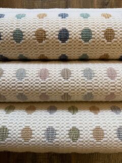 New Year 🎊
New Samples 💕
New Projects 🫶🏼
#coeflow
.
#designprojects #designinspiration #ruglove #futuredesign #broadloom #fundesign #wool #floordecor #floordesign #getcreative #loveyourspace #comeseeus